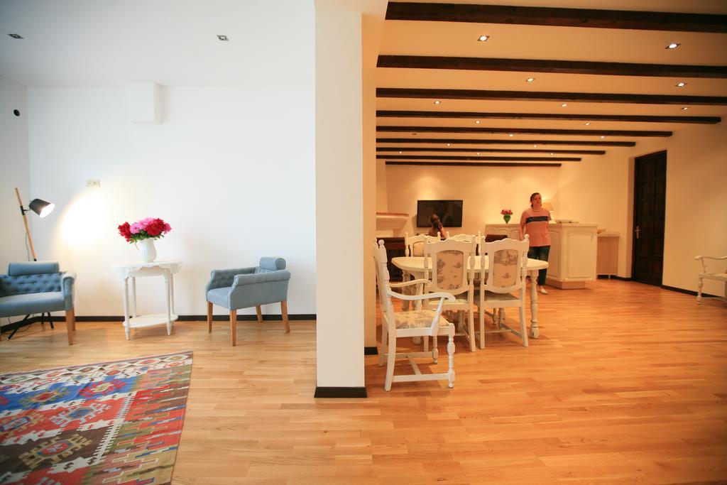 Vera House Tbilisi Bagian luar foto