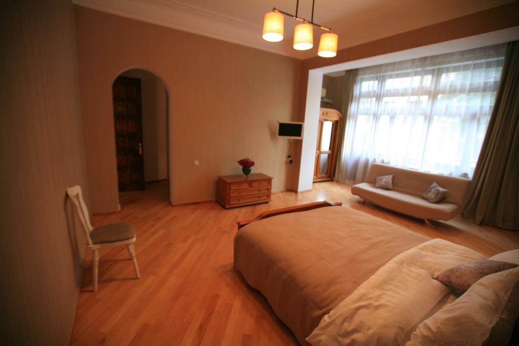 Vera House Tbilisi Bagian luar foto