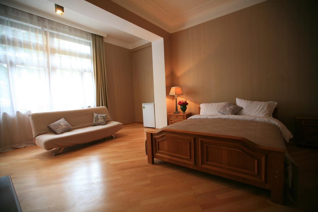 Vera House Tbilisi Bagian luar foto