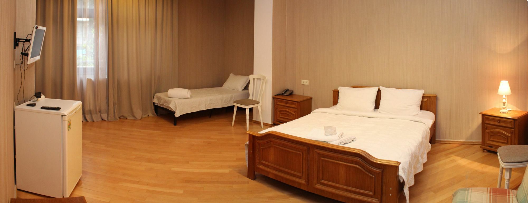 Vera House Tbilisi Bagian luar foto