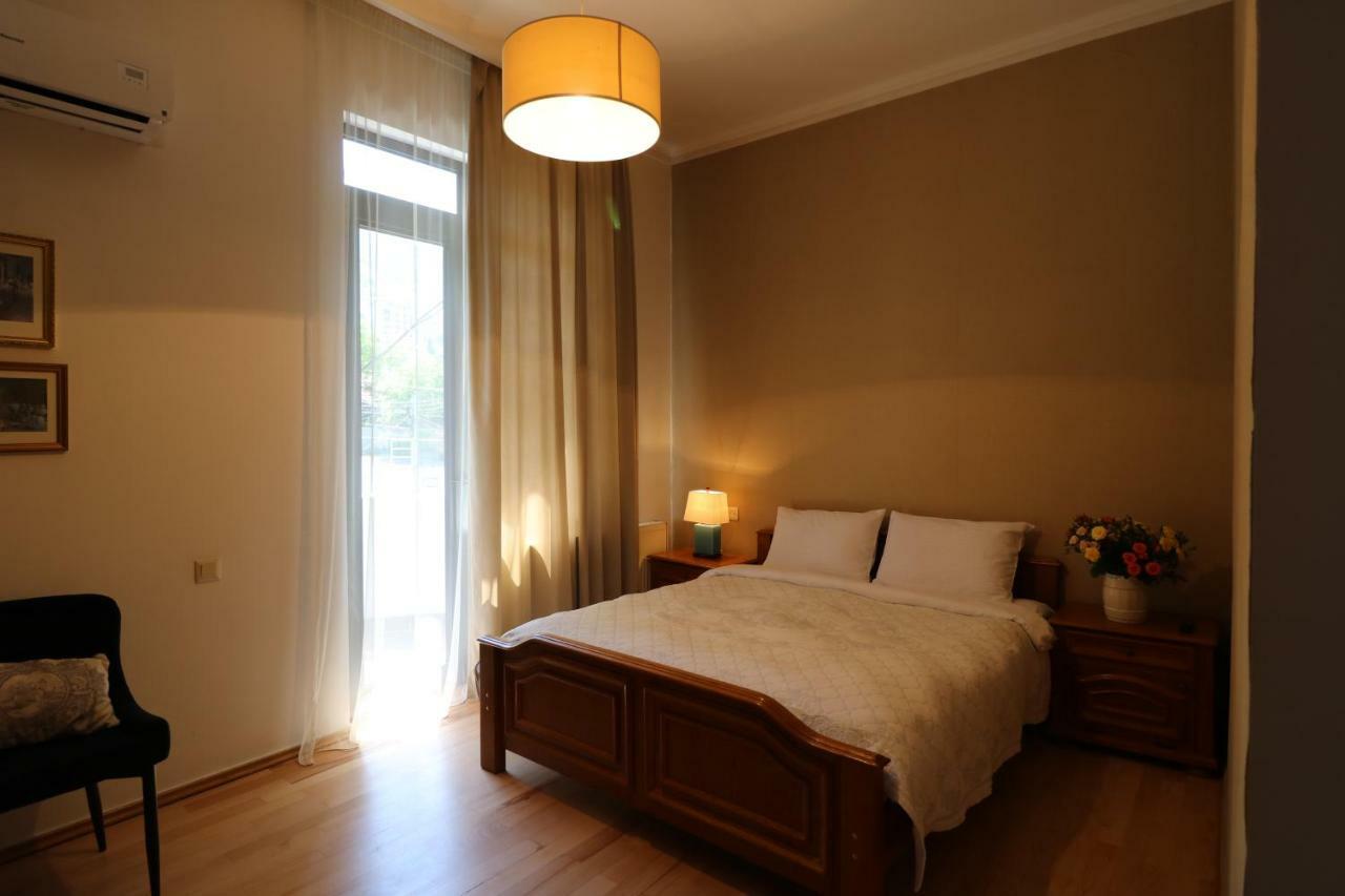 Vera House Tbilisi Bagian luar foto