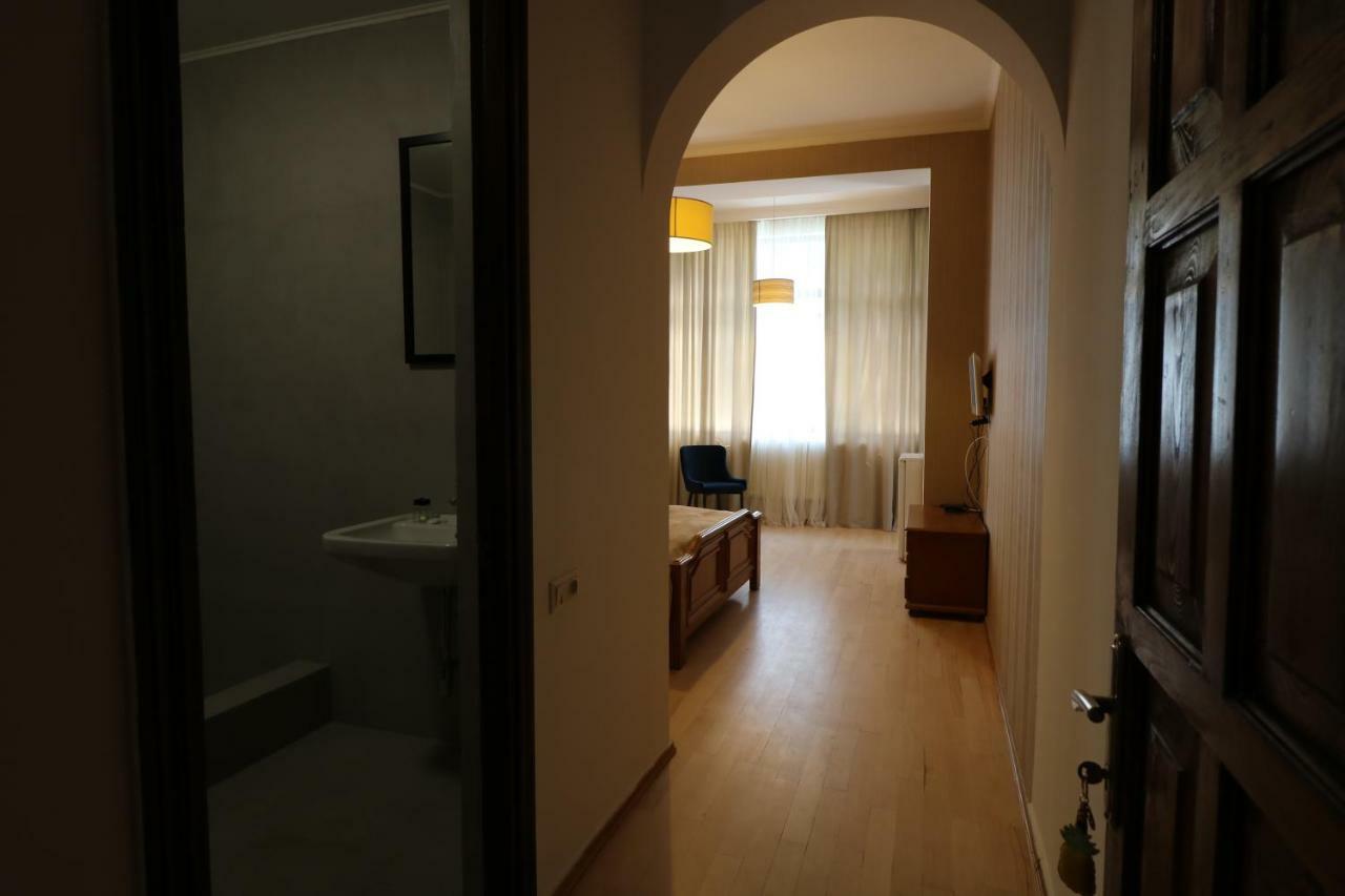 Vera House Tbilisi Bagian luar foto