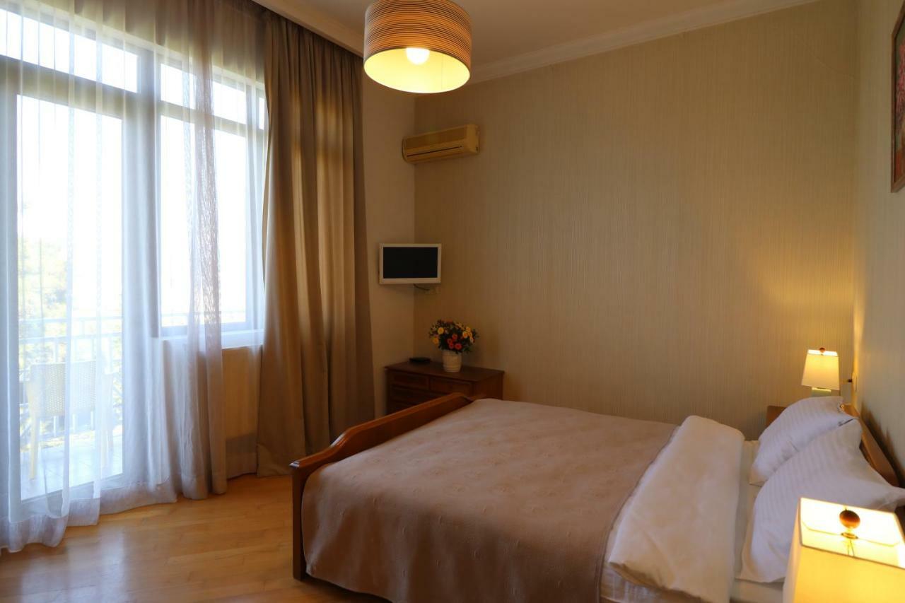 Vera House Tbilisi Bagian luar foto